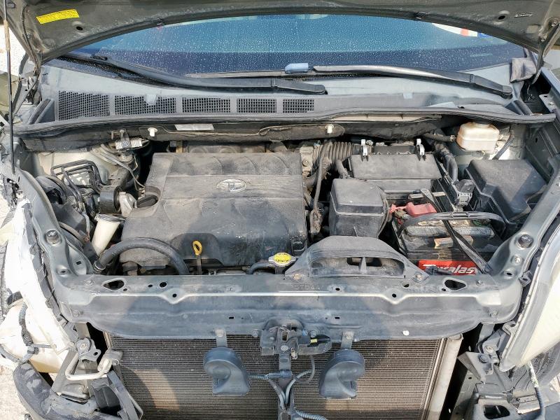 Photo 12 from auction – 2011 TOYOTA SIENNA XLE with VIN 5TDYK3DC2BS025632