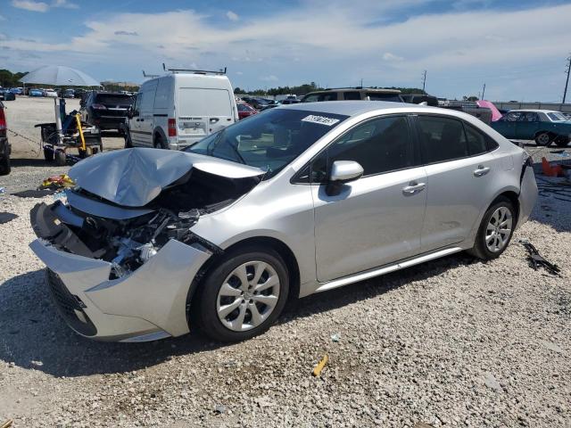 TOYOTA COROLLA LE 2022 with VIN JTDEPMAE5NJ221579 - Photo from auction