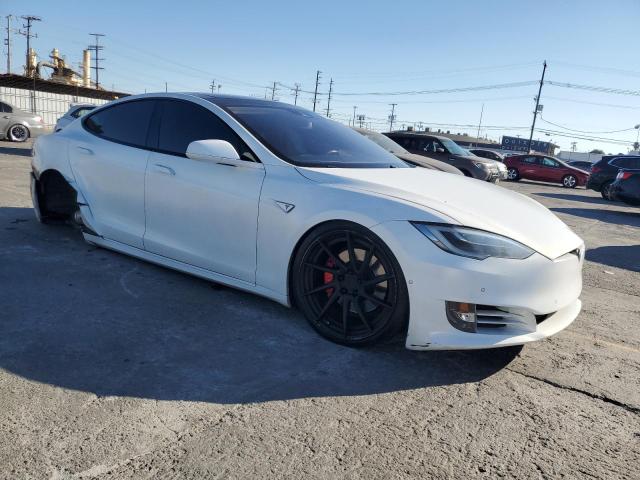 Photo 4 from auction – 2016 TESLA MODEL S with VIN 5YJSA1E43GF146640