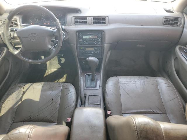 Photo 8 from auction – 2000 TOYOTA CAMRY with VIN 4T1BF28K8YU947635