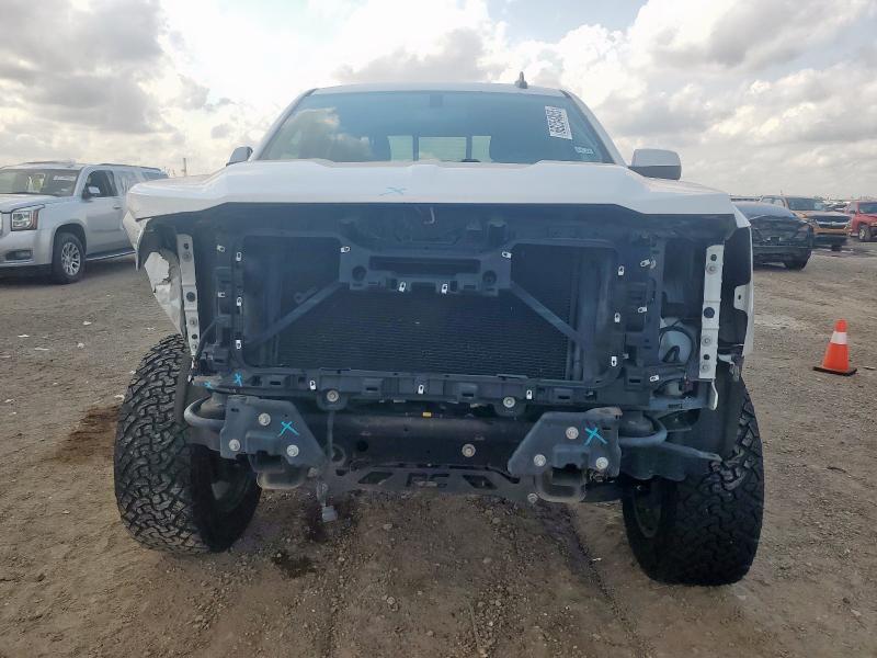 Photo 5 from auction – 2017 CHEVROLET SILVERADO with VIN 3GCUKREC0HG134615