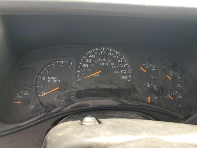 Photo 9 from auction – 2005 CHEVROLET SILVERADO with VIN 1GCHK23U05F897106