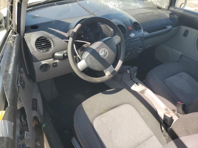 Photo 8 from auction – 2005 VOLKSWAGEN NEW BEETLE with VIN 3VWBK31C05M410053