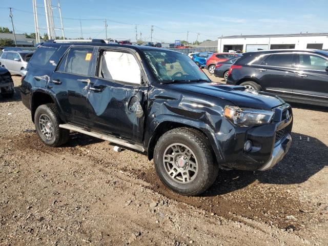 Photo 4 from auction – 2018 TOYOTA 4RUNNER SR with VIN JTEBU5JR3J5550302
