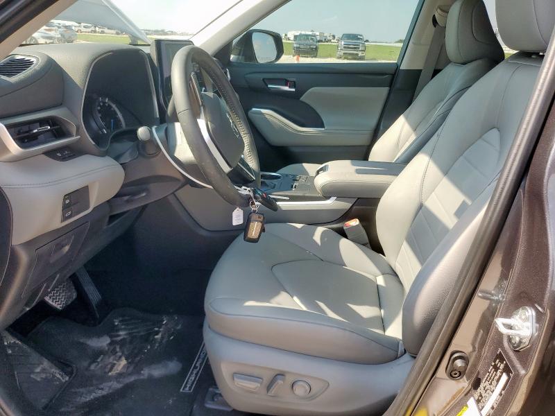 Photo 7 from auction – 2025 TOYOTA HIGHLANDER with VIN 5TDKBRCH7SS648184