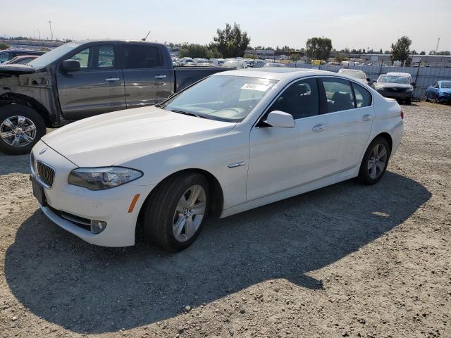 BMW 528 I 2012 with VIN WBAXG5C5XCDX03520 - Photo from auction