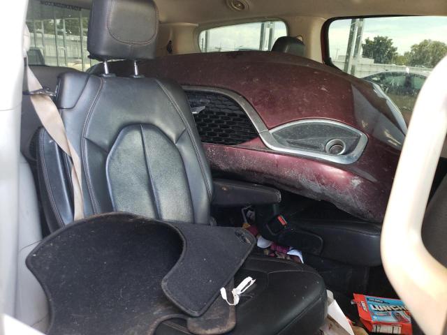 Photo 11 from auction – 2017 CHRYSLER PACIFICA with VIN 2C4RC1BG2HR533855