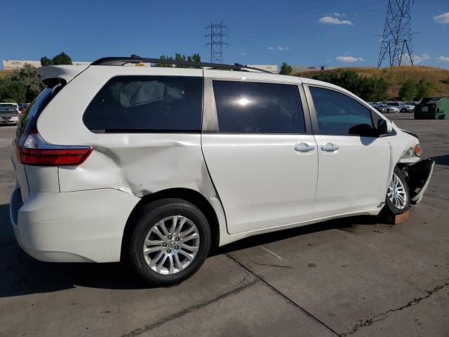 Photo 3 from auction – 2017 TOYOTA SIENNA XLE with VIN 5TDYZ3DC8HS796505