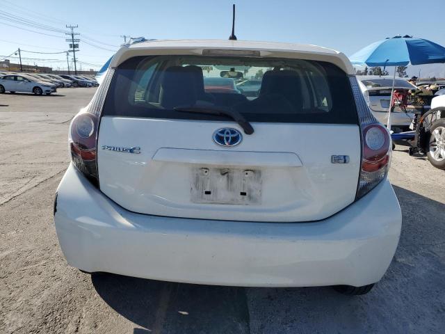 Photo 6 from auction – 2014 TOYOTA PRIUS C with VIN JTDKDTB37E1574540