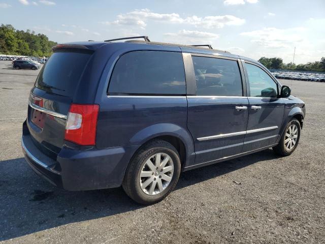 Photo 3 from auction – 2016 CHRYSLER TOWN & COU with VIN 2C4RC1BG0GR240387