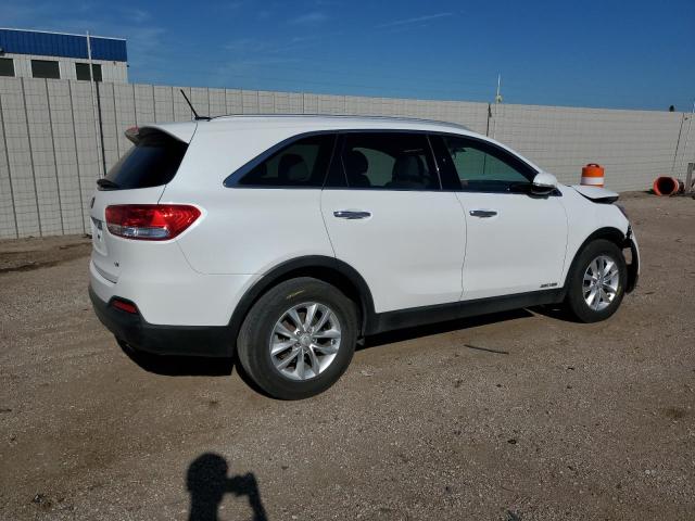 Photo 3 from auction – 2018 KIA SORENTO LX with VIN 5XYPGDA52JG403291