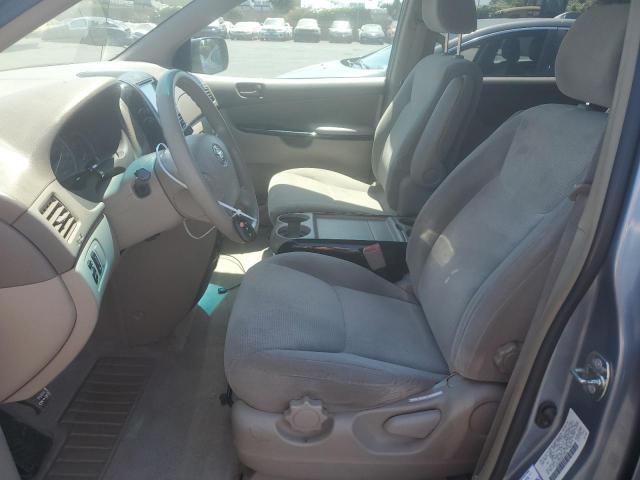 Photo 7 from auction – 2004 TOYOTA SIENNA CE with VIN 5TDZA23C54S137279