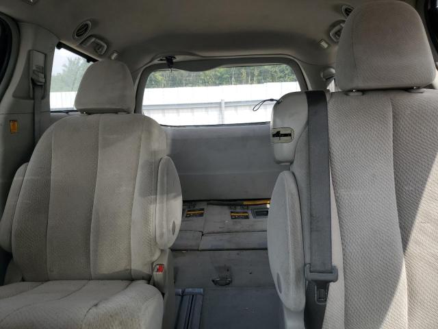 Photo 10 from auction – 2013 TOYOTA SIENNA LE with VIN 5TDKK3DC4DS340635