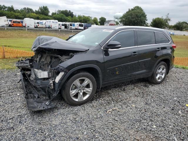 TOYOTA HIGHLANDER 2018 с VIN 5TDDZRFH9JS865475 - Фото с аукциона