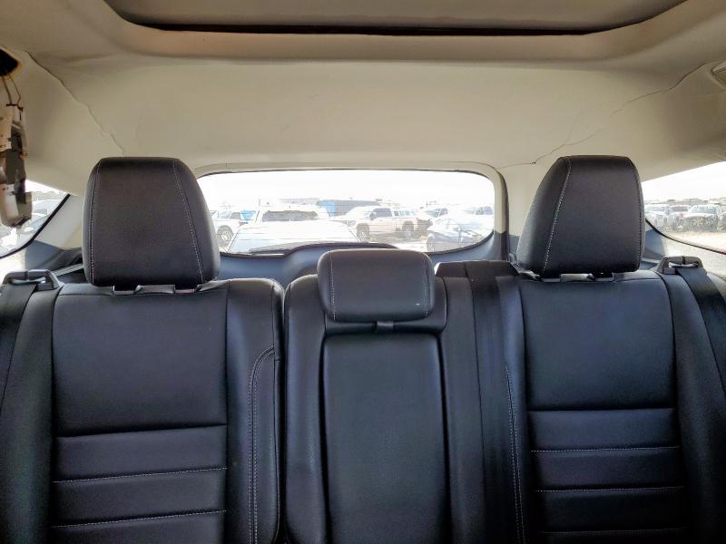 Photo 10 from auction – 2015 FORD ESCAPE TITANIUM with VIN 1FMCU0J95FUB18833