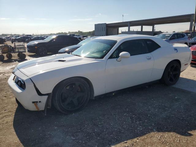 DODGE CHALLENGER 2011 with VIN 2B3CJ4DG1BH590749 - Photo from auction