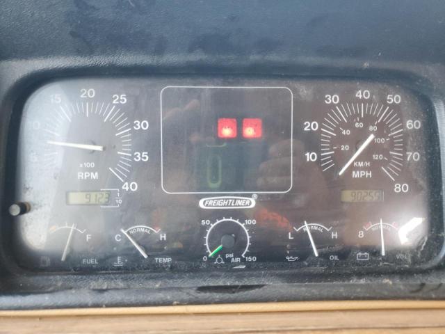 Photo 8 from auction – 2000 BOUNDER MOTORHOME with VIN 4UZ6XFBC6YCG22708