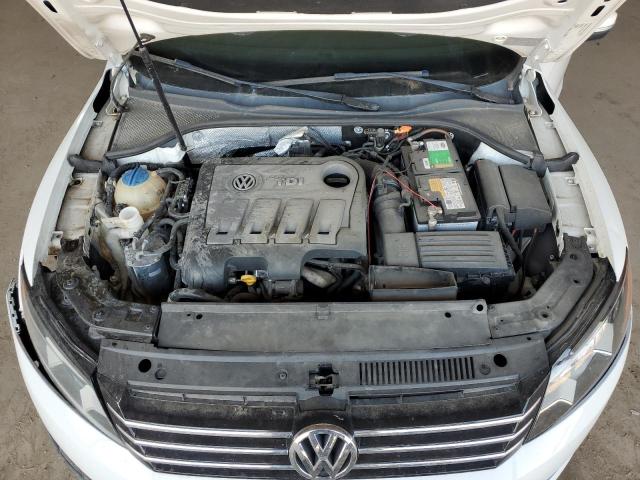 Photo 11 from auction – 2014 VOLKSWAGEN PASSAT SE with VIN 1VWBN7A31EC048640