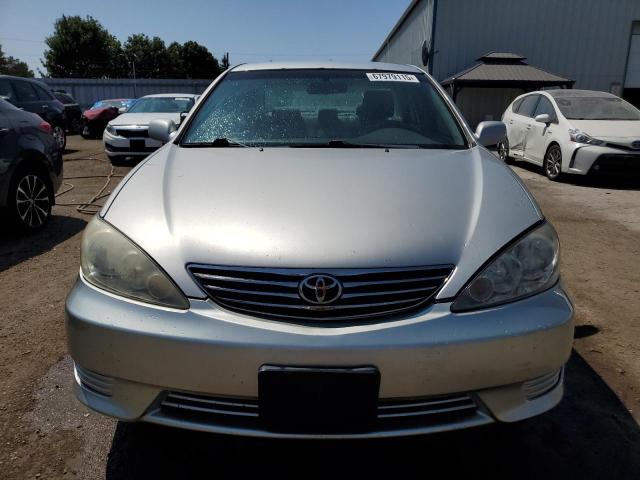 Photo 5 from auction – 2005 TOYOTA CAMRY LE with VIN 4T1BE32K35U080156