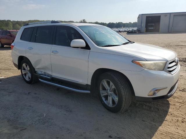 Photo 4 from auction – 2013 TOYOTA HIGHLANDER LIMITED with VIN 5TDYK3EH4DS111120