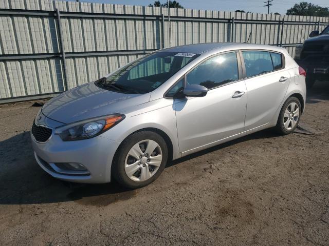 KIA FORTE LX 2016 with VIN KNAFK5A85G5654931 - Photo from auction
