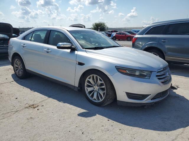 Photo 4 from auction – 2015 FORD TAURUS LIM with VIN 1FAHP2F83FG180278