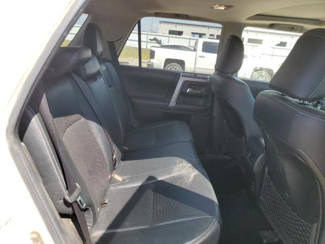 Photo 11 from auction – 2014 TOYOTA 4RUNNER SR with VIN JTEBU5JR2E5169899