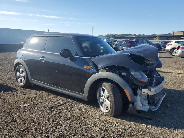 Photo 4 from auction – 2015 MINI COOPER with VIN WMWXM5C54FT942600