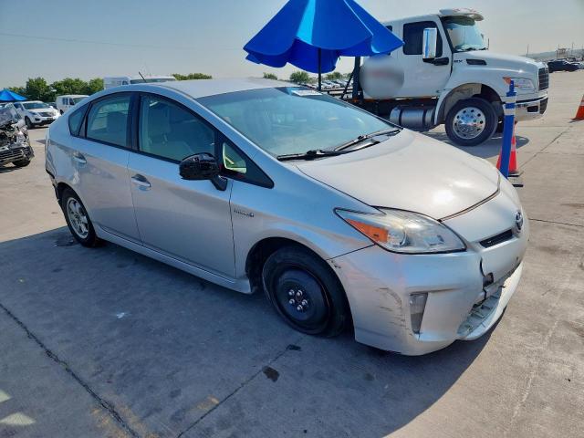 Photo 4 from auction – 2014 TOYOTA PRIUS with VIN JTDKN3DU1E1760027