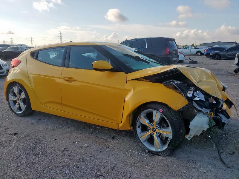 Photo 4 from auction – 2012 HYUNDAI VELOSTER with VIN KMHTC6ADXCU082191