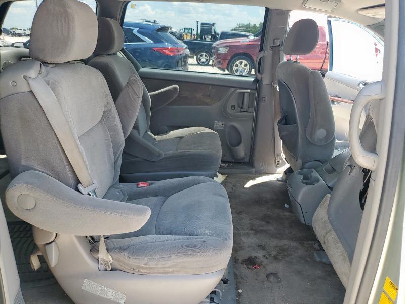 Photo 11 from auction – 2006 TOYOTA SIENNA CE with VIN 5TDZA22C96S558460