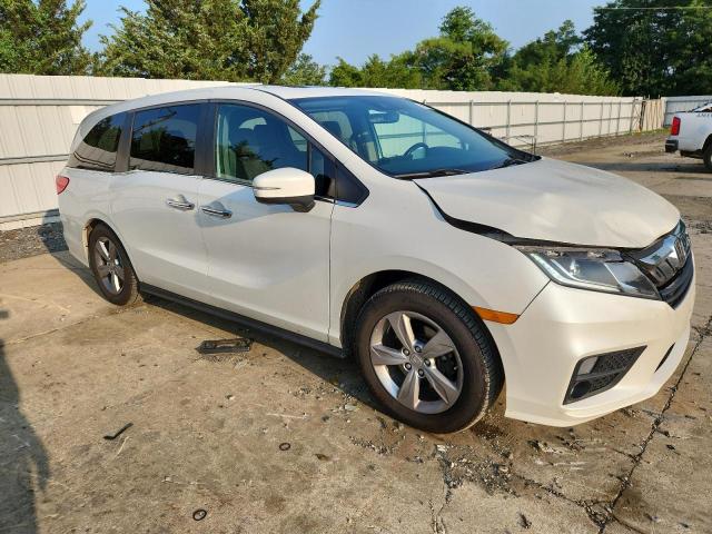 Photo 4 from auction – 2018 HONDA ODYSSEY EX with VIN 5FNRL6H70JB009495