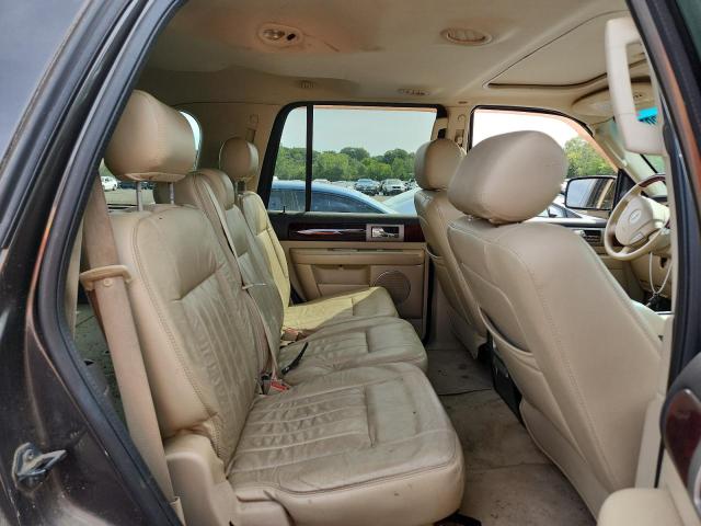 Photo 11 from auction – 2005 LINCOLN NAVIGATOR with VIN 5LMFU28555LJ14973