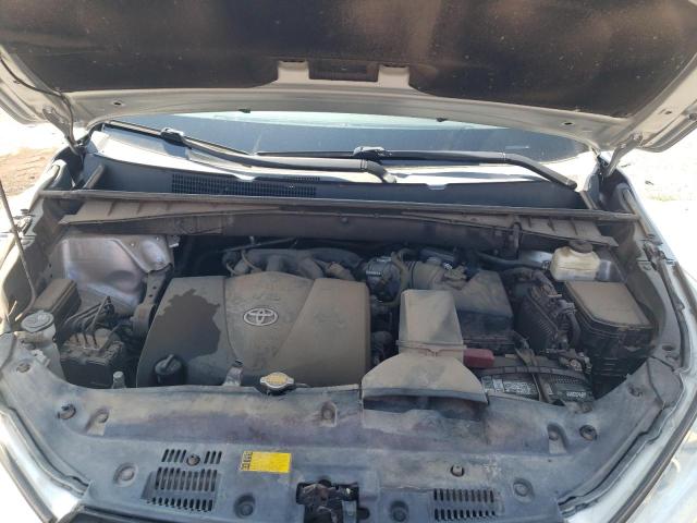 Photo 12 from auction – 2017 TOYOTA HIGHLANDER with VIN 5TDJZRFH4HS400096