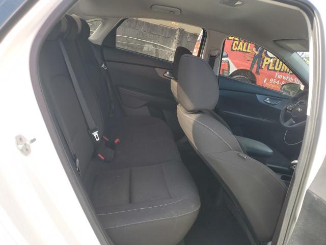 Photo 10 from auction – 2019 KIA FORTE FE with VIN 3KPF24AD5KE087157