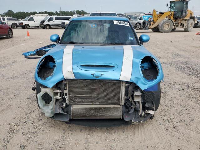 Снимка 5 от търг – 2017 MINI COOPER S с VIN WMWXU3C59H2D31980