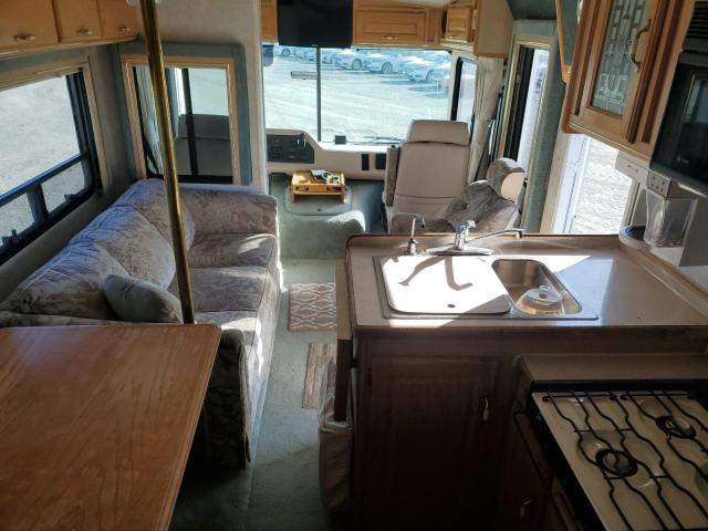 Photo 5 from auction – 1995 AERB MOTORHOME with VIN 1GBLP37N8S3310995