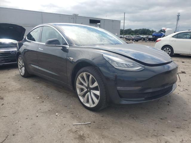 Photo 4 from auction – 2018 TESLA MODEL 3 with VIN 5YJ3E1EA6JF014977