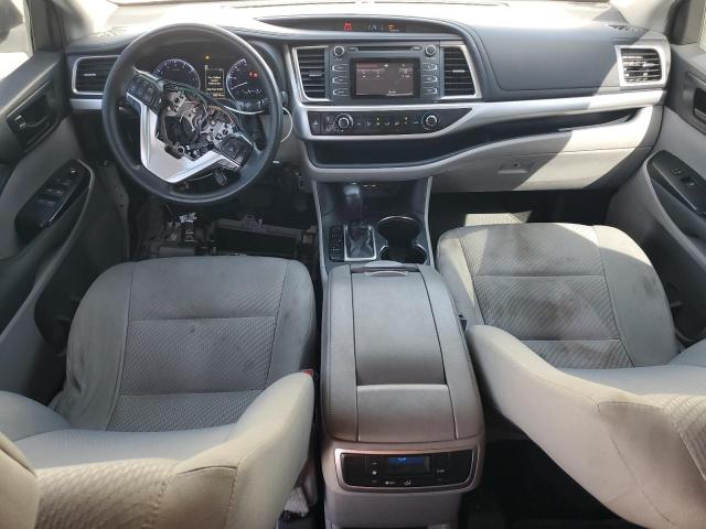 Photo 8 from auction – 2019 TOYOTA HIGHLANDER LE with VIN 5TDZZRFH9KS328337