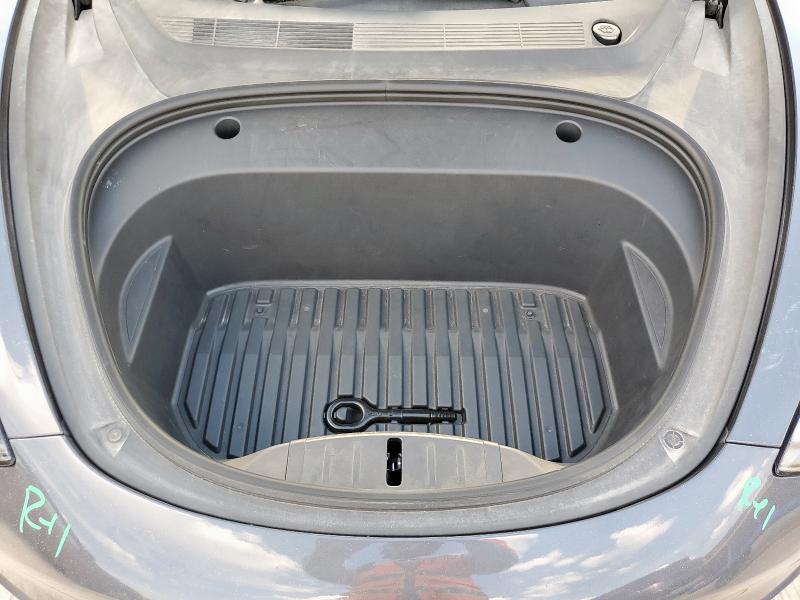Photo 11 from auction – 2023 TESLA MODEL 3 with VIN 5YJ3E1EA1PF707688