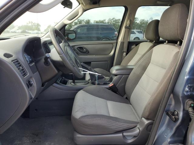 Photo 7 from auction – 2005 FORD ESCAPE XLS with VIN 1FMYU92Z25KC10971
