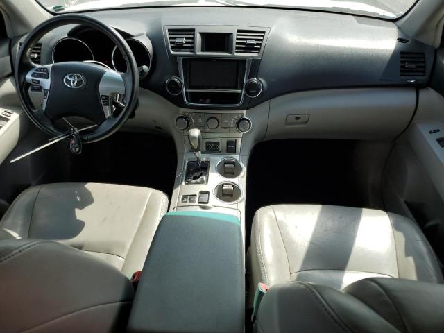 Photo 8 from auction – 2013 TOYOTA HIGHLANDER with VIN 5TDBK3EH3DS192827