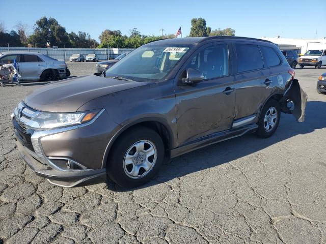 MITSUBISHI OUTLANDER SE 2016 with VIN JA4AZ3A36GZ018927 - Photo from auction