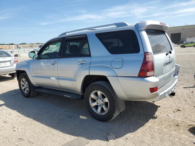Photo 2 from auction – 2005 TOYOTA 4RUNNER SR5 with VIN JTEBU14R258039012