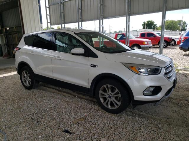 Photo 4 from auction – 2017 FORD ESCAPE SE with VIN 1FMCU0GD1HUC38529