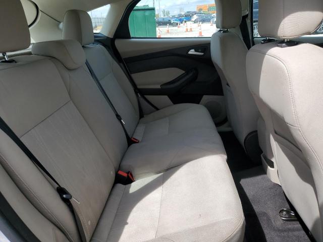 Photo 10 from auction – 2016 FORD FOCUS SE with VIN 1FADP3K20GL355990