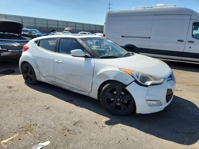 Zdjęcie 4 z aukcji – 2016 HYUNDAI VELOSTER z VIN KMHTC6AD3GU253420