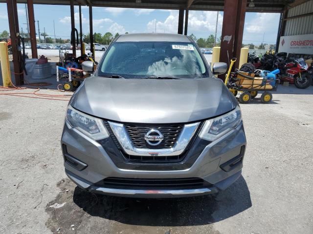 Photo 5 from auction – 2017 NISSAN ROGUE S with VIN KNMAT2MT0HP555819