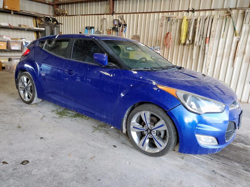 Photo 4 from auction – 2013 HYUNDAI VELOSTER with VIN KMHTC6AD9DU112847