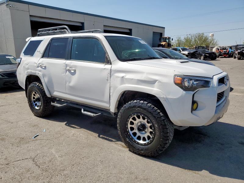 Photo 4 from auction – 2019 TOYOTA 4RUNNER SR with VIN JTEBU5JR2K5735233